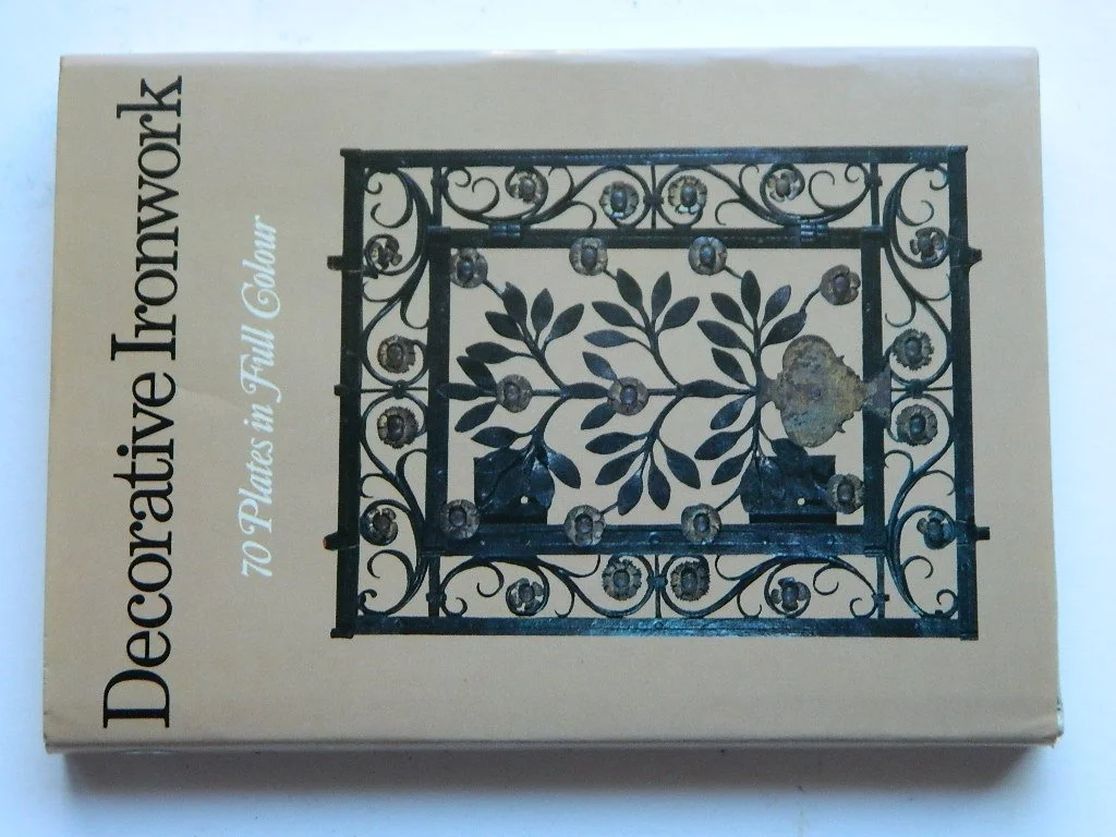roundaboutbookstore-11455075