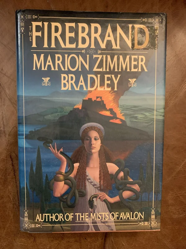 roundaboutbookstore-11713813