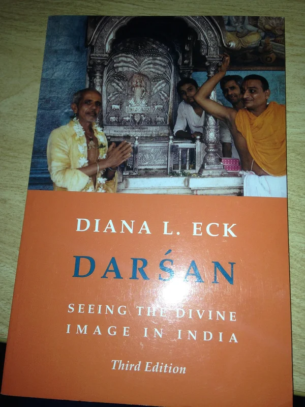 roundaboutbookstore1382387